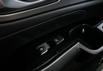 Подержанный автомобиль Kia Sorento 2021 года (31 фото)