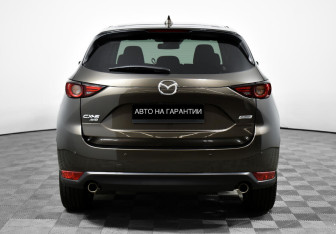 Подержанный автомобиль Mazda CX-5 2019 года (6 фото)
