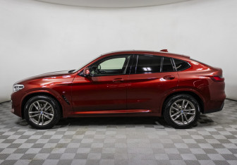 Подержанный автомобиль BMW X4 2021 года (8 фото)