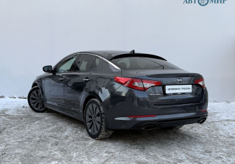Подержанный автомобиль Kia Optima Sedan 2013 года (7 фото)