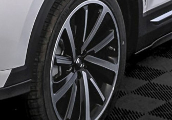 Новый FAW Bestune T77 2023 (4 фото)