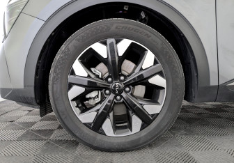 Подержанный автомобиль Kia Sportage 2023 года (18 фото)