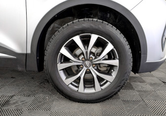 Подержанный автомобиль Chery Tiggo 7 Pro 2023 года (18 фото)