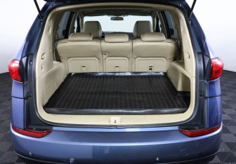 Подержанный автомобиль Subaru Tribeca 2005 года (9 фото)