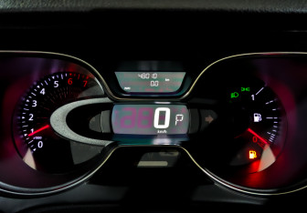 Подержанный автомобиль Renault Kaptur 2020 года (13 фото)