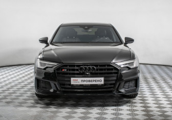 Подержанный автомобиль Audi A6 Sedan 2018 года (2 фото)