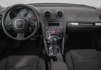 Подержанный автомобиль Audi A3 Hatchback 2007 года (13 фото)