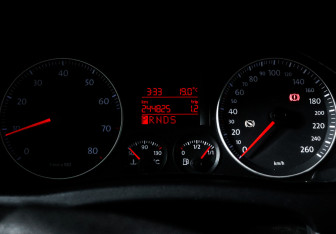 Подержанный автомобиль Volkswagen Golf Plus 2008 года (15 фото)