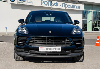 Подержанный автомобиль Porsche Macan 2020 года (2 фото)