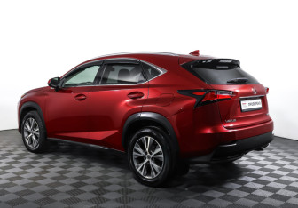 Подержанный автомобиль Lexus NX 2016 года (7 фото)