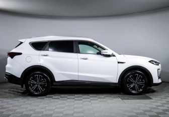 Подержанный автомобиль Jetour X70 Plus 2023 года (4 фото)