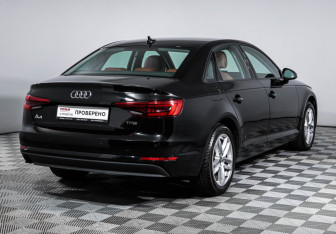 Подержанный автомобиль Audi A4 Sedan 2017 года (5 фото)