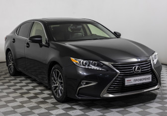 Подержанный автомобиль Lexus ES 2015 года (3 фото)