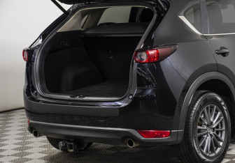 Подержанный автомобиль Mazda CX-5 2017 года (17 фото)