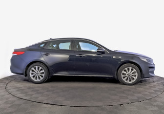 Подержанный автомобиль Kia Optima Sedan 2017 года (4 фото)