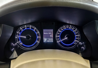 Подержанный автомобиль Infiniti EX 2012 года (13 фото)