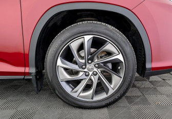 Подержанный автомобиль Lexus RX 2016 года (18 фото)