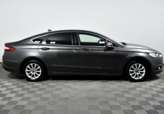 Подержанный автомобиль Ford Mondeo Sedan 2018 года (4 фото)