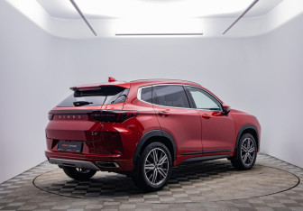 Подержанный автомобиль Exeed LX 2022 года (5 фото)