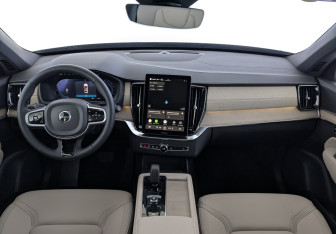 Новый Volvo XC90 2025 (10 фото)