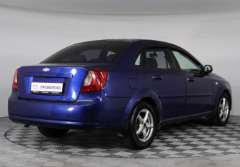 Подержанный автомобиль Chevrolet Lacetti Sedan 2008 года (3 фото)