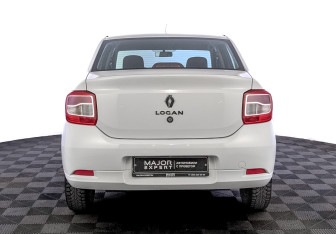 Подержанный автомобиль Renault Logan Sedan 2022 года (6 фото)