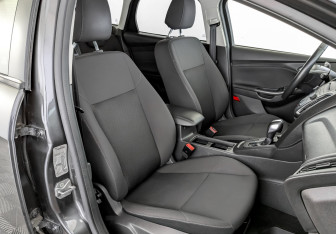 Подержанный автомобиль Ford Focus Wagon 2019 года (23 фото)