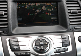 Подержанный автомобиль Nissan Murano Suv 2011 года (19 фото)