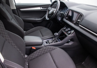 Подержанный автомобиль Skoda Karoq 2021 года (9 фото)