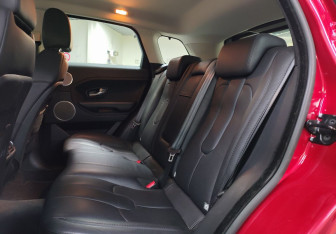 Подержанный автомобиль Land Rover Range Rover Evoque 2012 года (11 фото)
