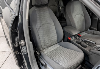 Подержанный автомобиль SEAT Leon Hatchback 2013 года (22 фото)