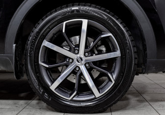 Подержанный автомобиль Haval F7x 2019 года (9 фото)