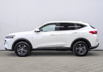 Подержанный автомобиль Haval F7 2023 года (8 фото)