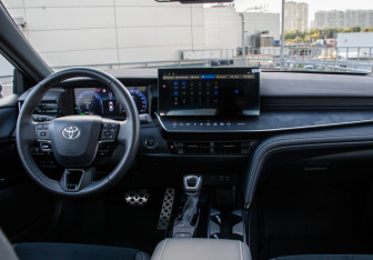 Новый Toyota Camry Sedan 2024 (15 фото)