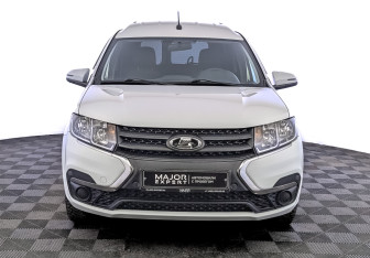 Подержанный автомобиль LADA (ВАЗ) Largus Wagon 2024 года (2 фото)