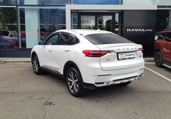 Подержанный автомобиль Haval F7x 2020 года (7 фото)