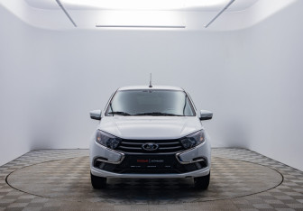Подержанный автомобиль LADA (ВАЗ) Granta Liftback 2022 года (8 фото)