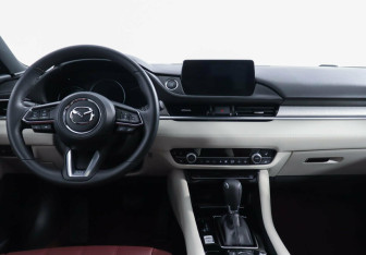 Подержанный автомобиль Mazda 6 Sedan 2021 года (11 фото)