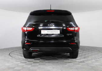 Подержанный автомобиль Infiniti QX60 2015 года (6 фото)