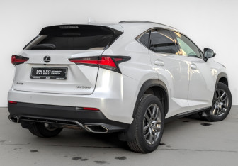 Подержанный автомобиль Lexus NX 2019 года (5 фото)