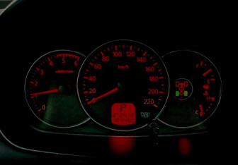 Подержанный автомобиль Mitsubishi Pajero Sport 2011 года (13 фото)