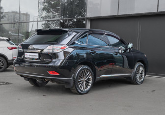 Подержанный автомобиль Lexus RX 2011 года (4 фото)