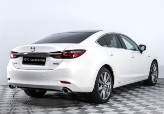 Подержанный автомобиль Mazda 6 Sedan 2021 года (5 фото)