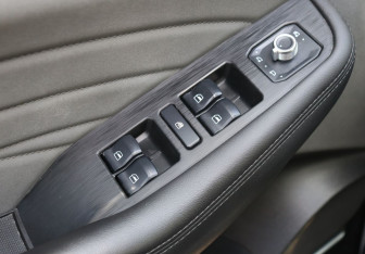 Подержанный автомобиль Haval F7x 2024 года (11 фото)