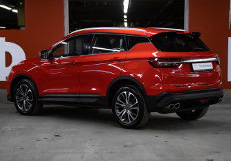 Подержанный автомобиль Geely Coolray 2020 года (7 фото)