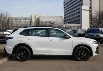 Новый Volkswagen Tiguan 2025 (5 фото)