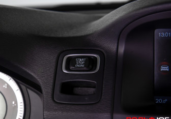 Подержанный автомобиль Volvo XC70 2013 года (17 фото)