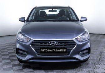 Подержанный автомобиль Hyundai Solaris Sedan 2018 года (2 фото)