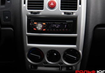 Подержанный автомобиль Hyundai Getz 2010 года (12 фото)