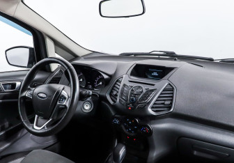 Подержанный автомобиль Ford EcoSport 2015 года (5 фото)